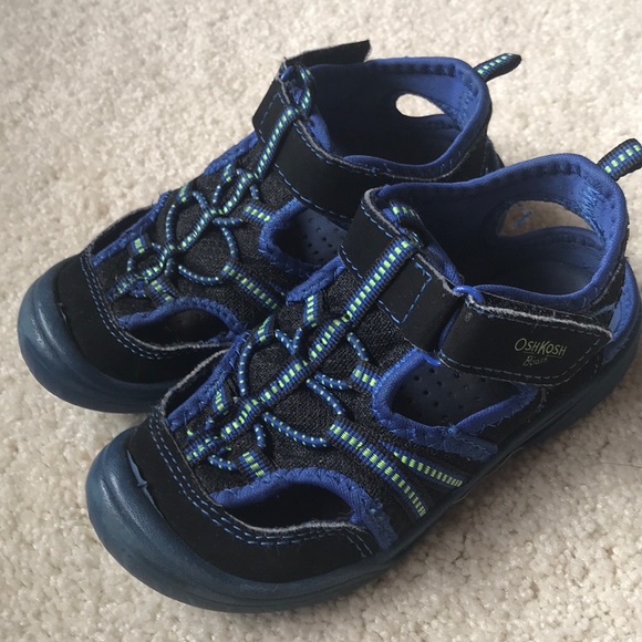 oshkosh sandals for toddlers